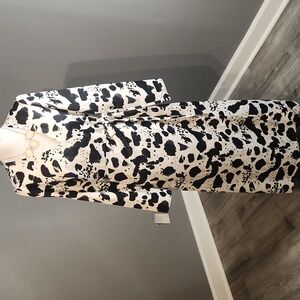 ASOS Design Curve Wrap Curve Maxi Dress Mono Splodge Print